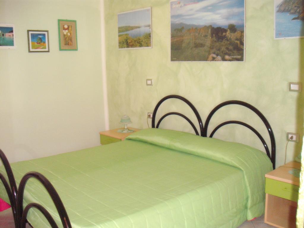 Domu De Palla- Iun-E5167 Bauladu Zimmer foto